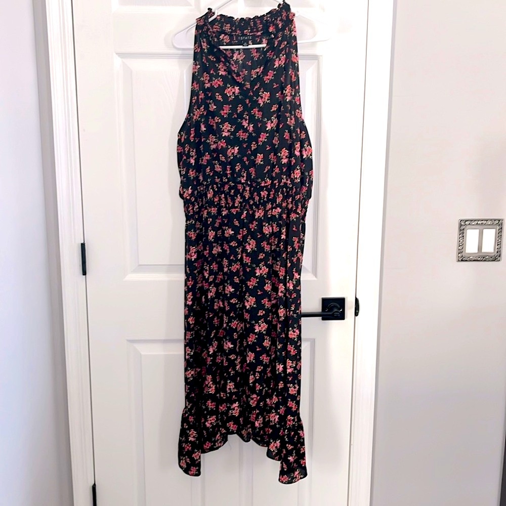 1.State NWT Black Floral Dress - Size XL